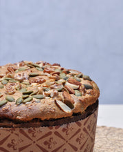 Cargar imagen en el visor de la galería, PAN DE PASCUA KETO