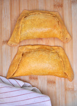 Cargar imagen en el visor de la galería, Empanadas de pino keto 2uni
