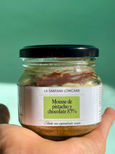 Cargar imagen en el visor de la galería, MOUSSE DE PISTACHO Y CHOCOLATE 85% KETO
